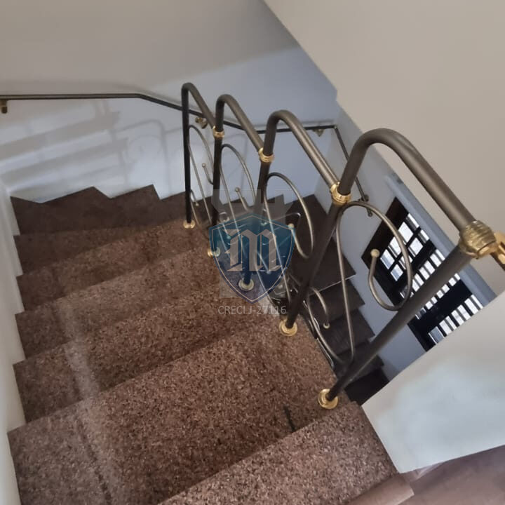 WhatsApp Image 2025-04-24 at 16.13.22 (1)