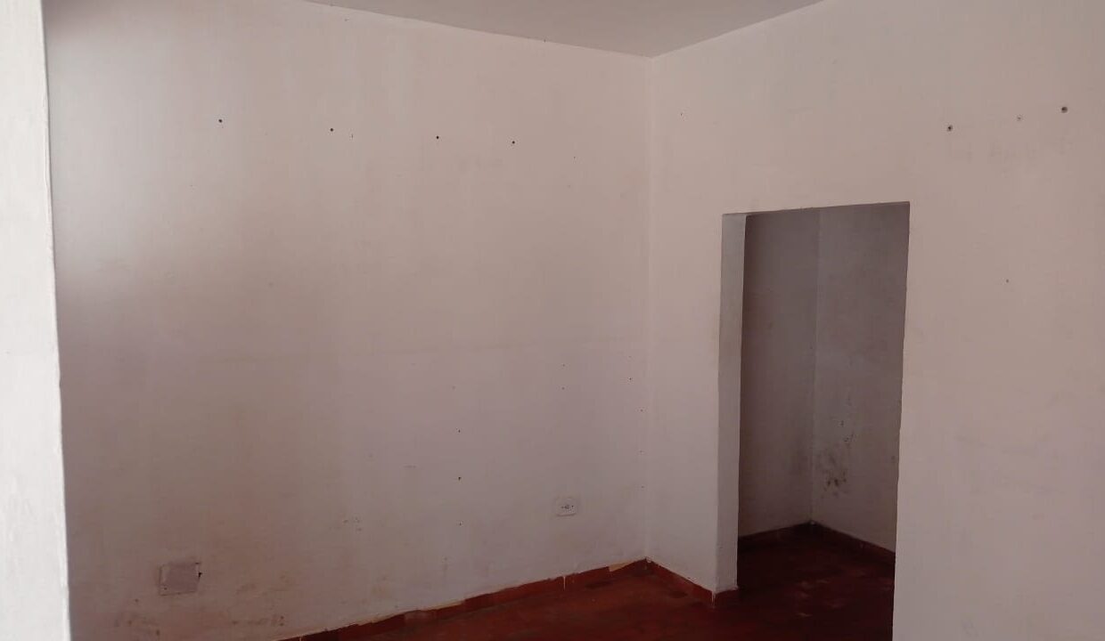 WhatsApp Image 2025-05-16 at 12.25.47 (1)