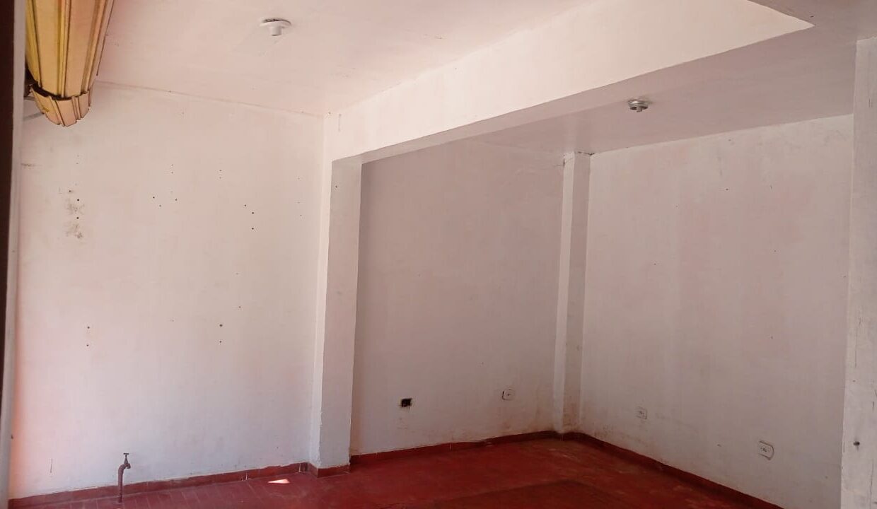 WhatsApp Image 2025-05-16 at 12.25.47