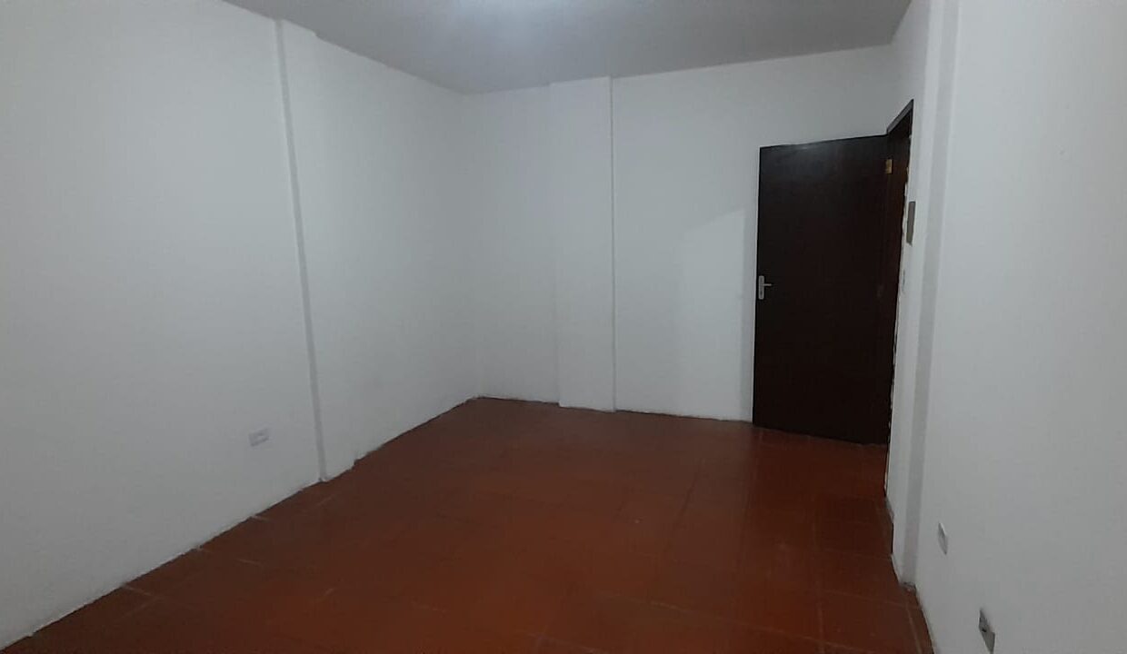 WhatsApp Image 2025-11-26 at 07.56.40 (3)